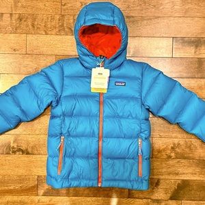 ✨NEW WITH TAG ✨ Patagonia Down Jacket size 7-8
